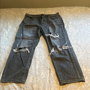 BDG Women's Relaxed Ripped charcoal Jeans